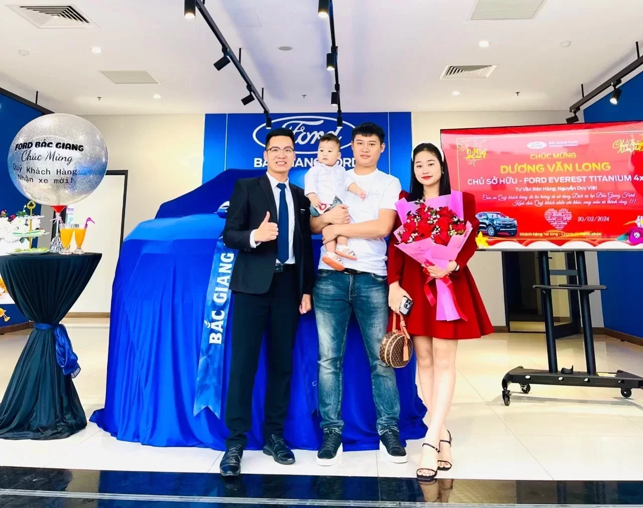 Việt